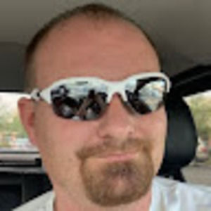 Meet your Posher, Tom